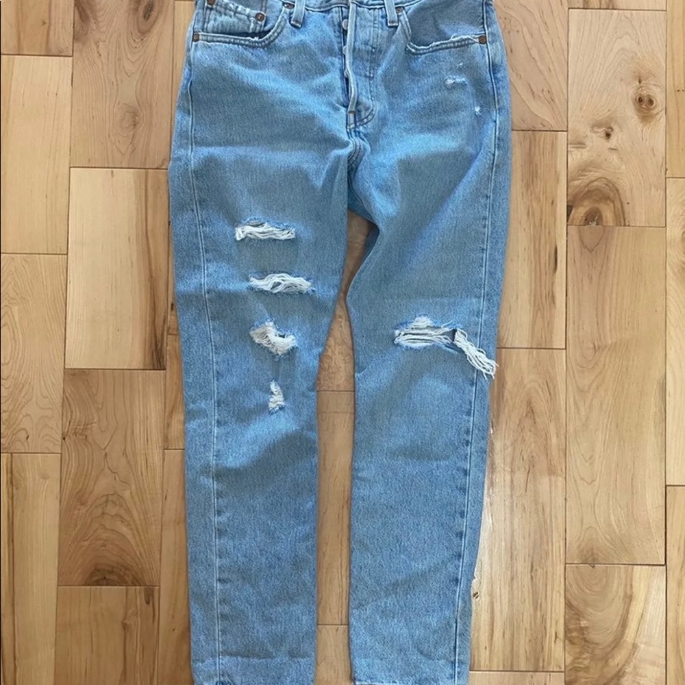 501 Skinny Distressed Light Wash Jeans